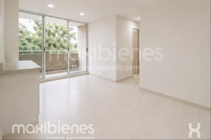 2BR Apartment in Niquia (52 m²)