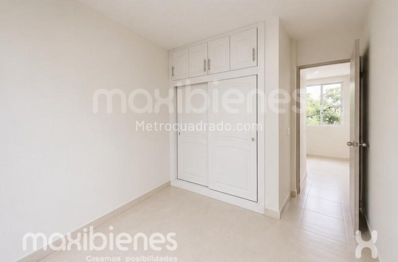 2BR Apartment in Niquia (52 m²) - 3
