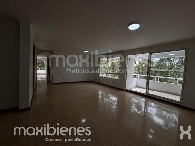 Apartamento de 3 alcobas en arriendo en Los Balsos, Medellín, 147 m² · foto 4 de 20