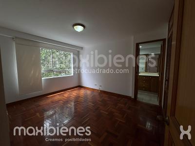 Apartamento de 3 alcobas en arriendo en Los Balsos, Medellín, 147 m² · foto 13 de 20