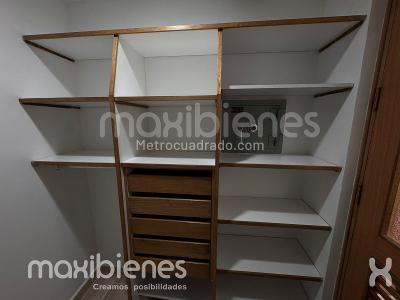 Apartamento de 3 alcobas en arriendo en Los Balsos, Medellín, 147 m² · foto 15 de 20