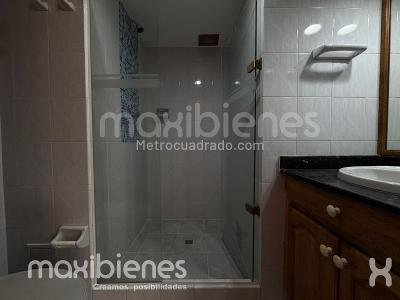 Apartamento de 3 alcobas en arriendo en Los Balsos, Medellín, 147 m² · foto 18 de 20