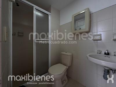 Apartamento de 3 alcobas en arriendo en Los Balsos, Medellín, 147 m² · foto 20 de 20