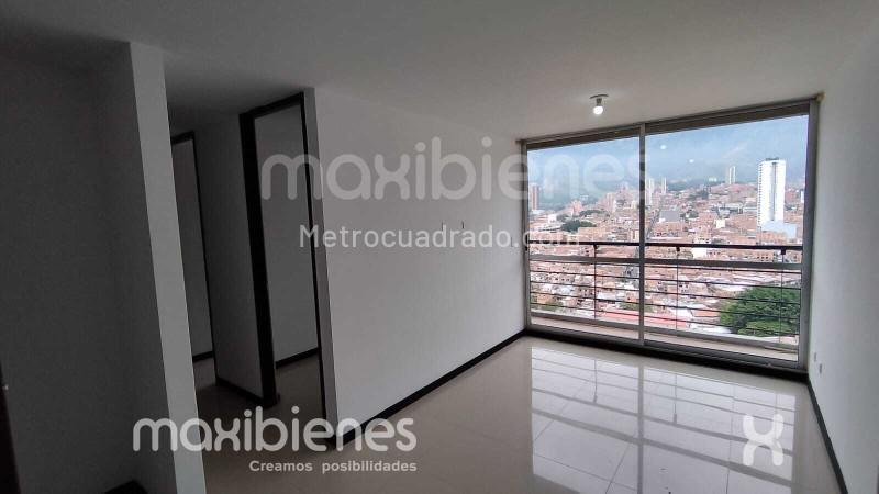 3BR Apartment in Niquia (56 m²) - 2