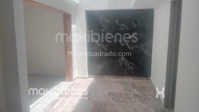Casa de 5 alcobas en arriendo en El Velodromo, Medellín, 200 m² · foto 16 de 20
