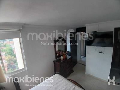 Apartamento en venta en Belen Los Alpes, Medellín · foto 4 de 13