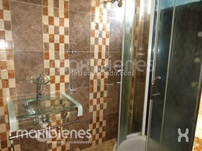 Casa de 3 alcobas en venta en Caicedo, Medellín, 108 m² · foto 11 de 14