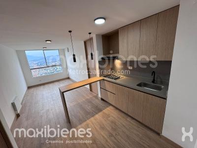 Apartamento en venta en Calasanz, Medellín · foto 3 de 14