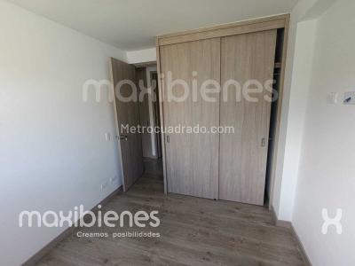 Apartamento de 3 alcobas en arriendo en Calasanz, Medellín, 70 m² · foto 10 de 18