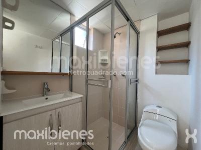 Apartamento de 3 alcobas en arriendo en Castropol, Medellín, 75 m² · foto 10 de 10