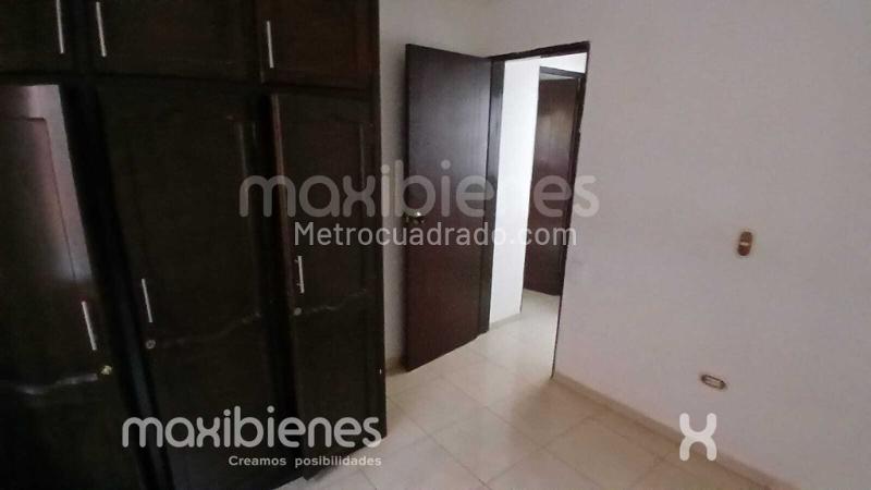 2BR Apartment in Centro (75 m²) - 2