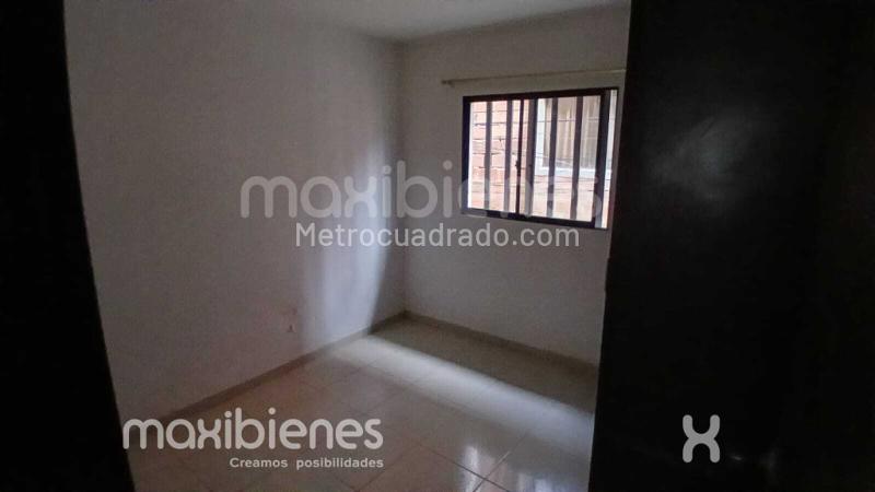 2BR Apartment in Centro (75 m²) - 3