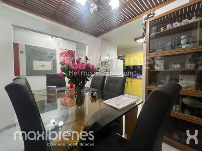 Apartamento en venta en Manila, Medellín · foto 2 de 9