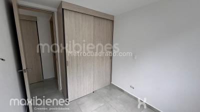 Apartamento de 3 alcobas en venta en San Jose, Sabaneta, 60 m² · foto 8 de 13