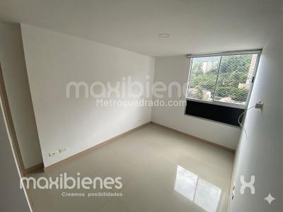 Apartamento de 2 alcobas en arriendo en Loma Del Indio, Medellín, 60 m² · foto 6 de 10