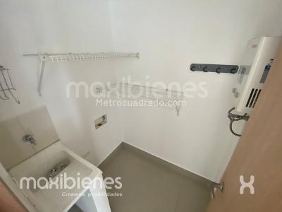 Apartamento de 2 alcobas en arriendo en Loma Del Indio, Medellín, 60 m² · foto 10 de 10