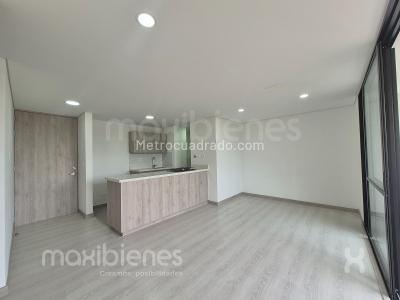 Apartamento de 3 alcobas en venta en San Antonio, Rionegro, 86 m² · foto 4 de 18