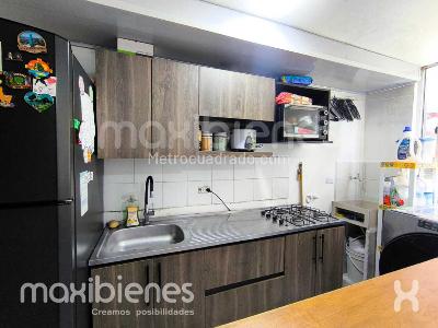 Apartamento en venta en Robledo, Medellín · foto 4 de 14