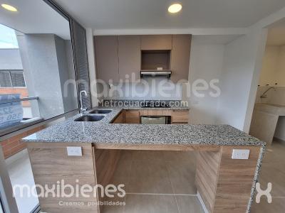 Apartamento de 2 alcobas en venta en La Doctora, Sabaneta, 62 m² · foto 3 de 13