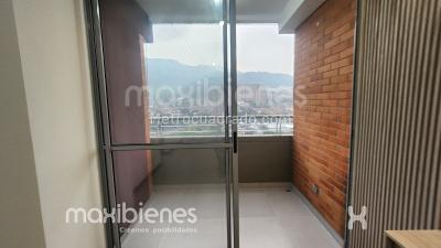 Apartamento de 3 alcobas en venta en Niquia, Bello, 76 m² · foto 2 de 10