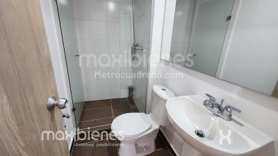 Apartamento de 3 alcobas en venta en Niquia, Bello, 76 m² · foto 9 de 10