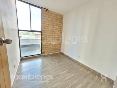 Apartamento de 3 alcobas en venta en Tranvia, Rionegro, 53 m² · foto 6 de 10
