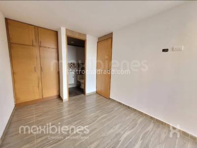 Apartamento de 3 alcobas en venta en Tranvia, Rionegro, 53 m² · foto 8 de 10