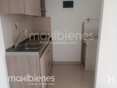 Apartamento en venta en San Antonio De Prado, Medellín · foto 2 de 8