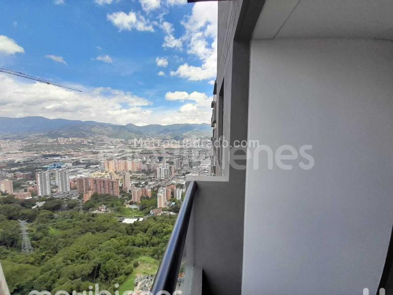 Apartamento en Arriendo, Las Palmas, Medellín - Więcej