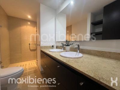Apartamento en arriendo en El Tesoro, Medellín · foto 18 de 18