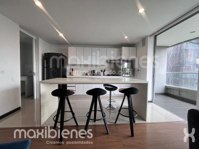 Apartamento de 2 alcobas en arriendo en Las Lomas, Medellín, 100 m² · foto 2 de 10