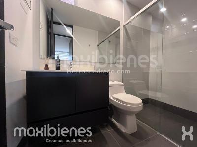 Apartamento de 2 alcobas en arriendo en Las Lomas, Medellín, 100 m² · foto 8 de 10