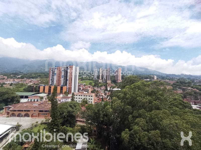 2BR Apartment in La Ferreria (48 m²)