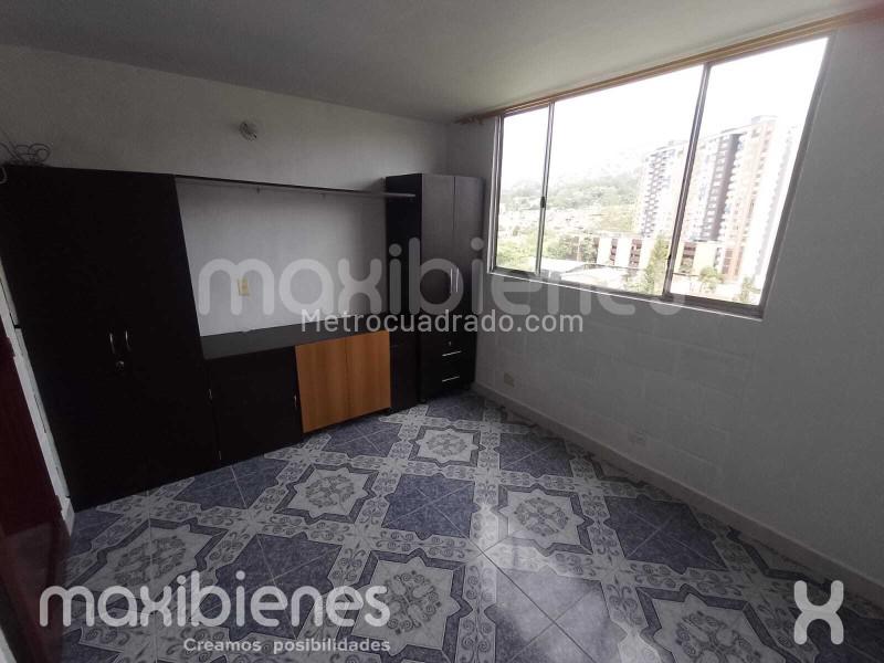 2BR Apartment in La Ferreria (48 m²) - 4