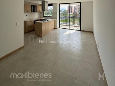 Apartamento de 3 alcobas en venta en San Antonio, Rionegro, 73 m² · foto 3 de 14