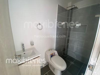 Apartamento de 3 alcobas en arriendo en El Rosario, Bello, 68 m² · foto 9 de 10