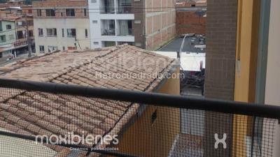 Apartamento de 2 alcobas en venta en Niquia, Bello, 58 m² · foto 3 de 9