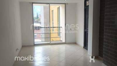 Apartamento de 2 alcobas en venta en Niquia, Bello, 58 m² · foto 5 de 9
