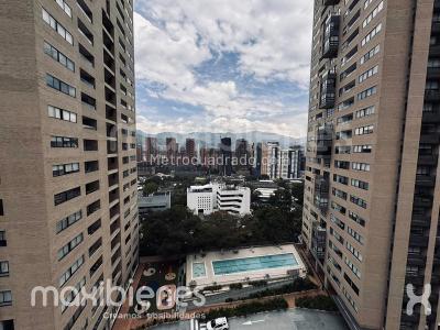 Apartamento de 2 alcobas en arriendo en Castropol, Medellín, 250 m² · foto 10 de 18