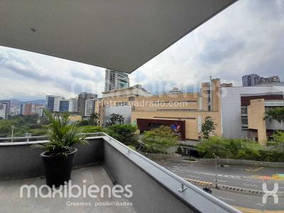 Apartaestudio en arriendo en La Aguacatala, Medellín, 40 m² · foto 4 de 17