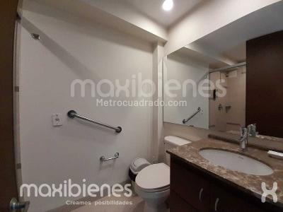 Apartaestudio en arriendo en La Aguacatala, Medellín, 40 m² · foto 10 de 17