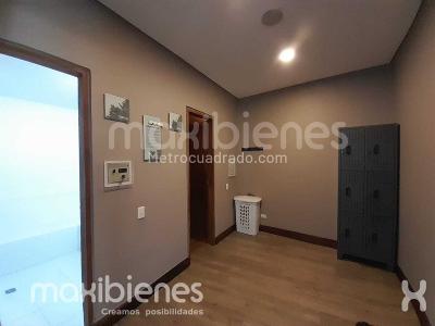 Apartaestudio en arriendo en La Aguacatala, Medellín, 40 m² · foto 11 de 17