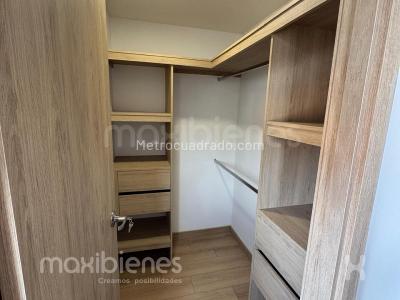 Apartamento de 3 alcobas en venta en San Antonio, Rionegro, 74 m² · foto 8 de 14