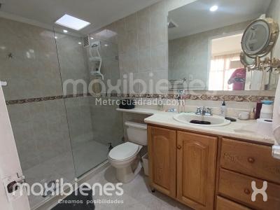 Apartamento de 4 alcobas en arriendo en El Nogal, Medellín, 260 m² · foto 7 de 12