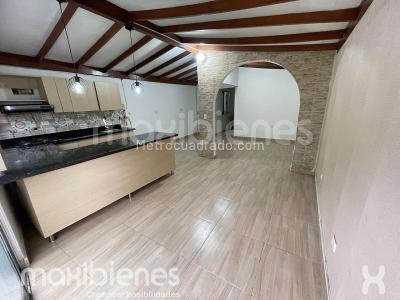 Apartamento en venta en Buenos Aires, Medellín · foto 3 de 14
