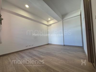 Apartamento de 3 alcobas en venta en Centro, Rionegro, 91 m² · foto 10 de 18