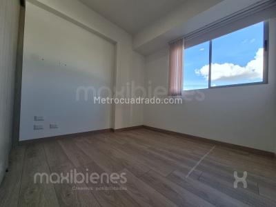 Apartamento de 3 alcobas en venta en Centro, Rionegro, 91 m² · foto 11 de 18