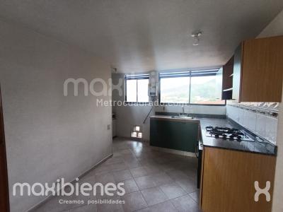 Apartamento de 3 alcobas en arriendo en La Castellana, Medellín, 100 m² · foto 5 de 20