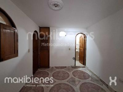 Casa en arriendo en Calatrava, Itagüí · foto 5 de 12