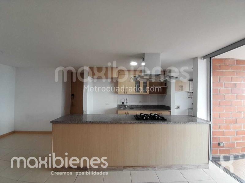3BR Apartment in La Loma Del Indio (87 m²) - 3